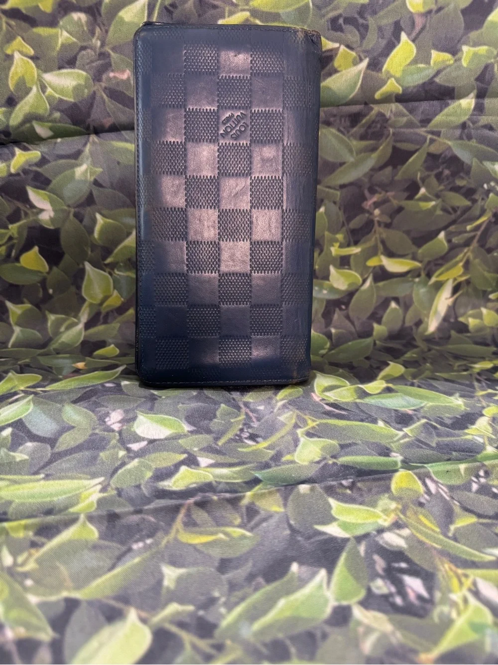 Louis Vuitton classic louis